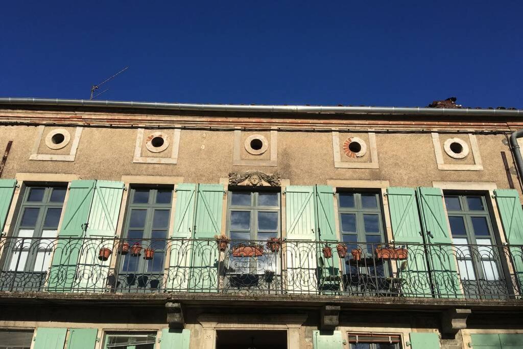 Appartement De 75 M2 Dans Maison Familiale Saint-Antonin-Noble-Val Luaran gambar